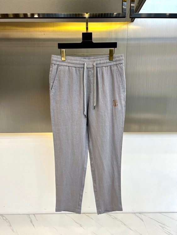 BC - brunello cucinelli. The latest lightweight Tencel cotton and linen blended drawstring casual pants for Spring/Summer 2024. Made of imported Tencel linen fabric provided by the customer. The fabric has a silky and refreshing feel. Super lightweight texture. The breathability and moisture absorption performance are extremely strong.