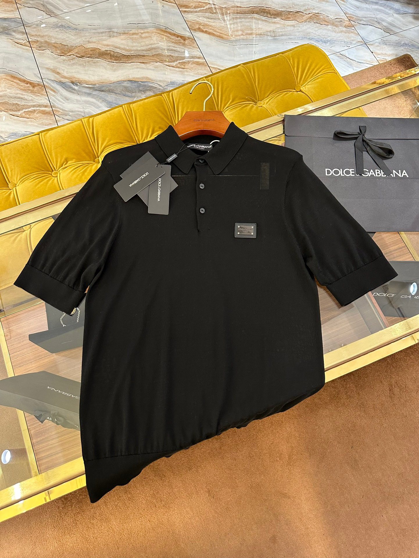 2024SS New Knitted Polo. Popular upgraded version. Perfect mulberry silk fabric. DG top leather tag logo