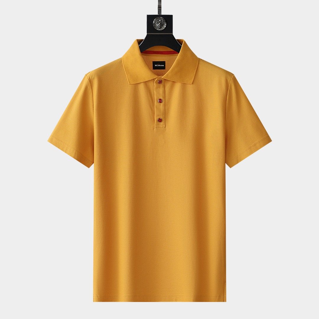 New style for Spring/Summer 2024, Kiton men's short-sleeved POLO shirt with turnover collar made of high Egyptian cotton fabric for business and casual wear! After BC and LP, it's the brand that the old money are chasing! High-end main line series, and also the ace of the entire family.