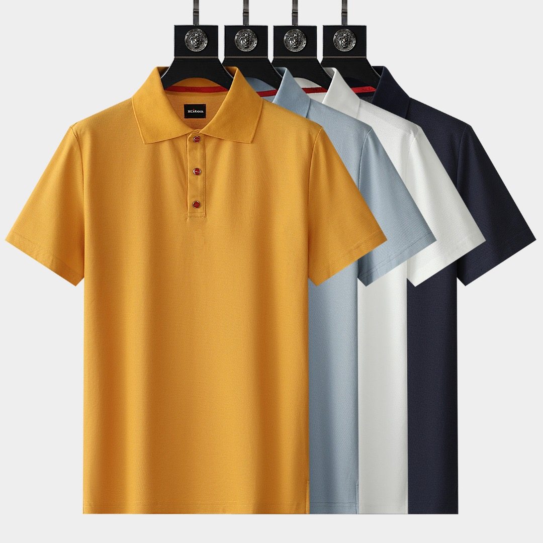 New style for Spring/Summer 2024, Kiton men's short-sleeved POLO shirt with turnover collar made of high Egyptian cotton fabric for business and casual wear! After BC and LP, it's the brand that the old money are chasing! High-end main line series, and also the ace of the entire family.