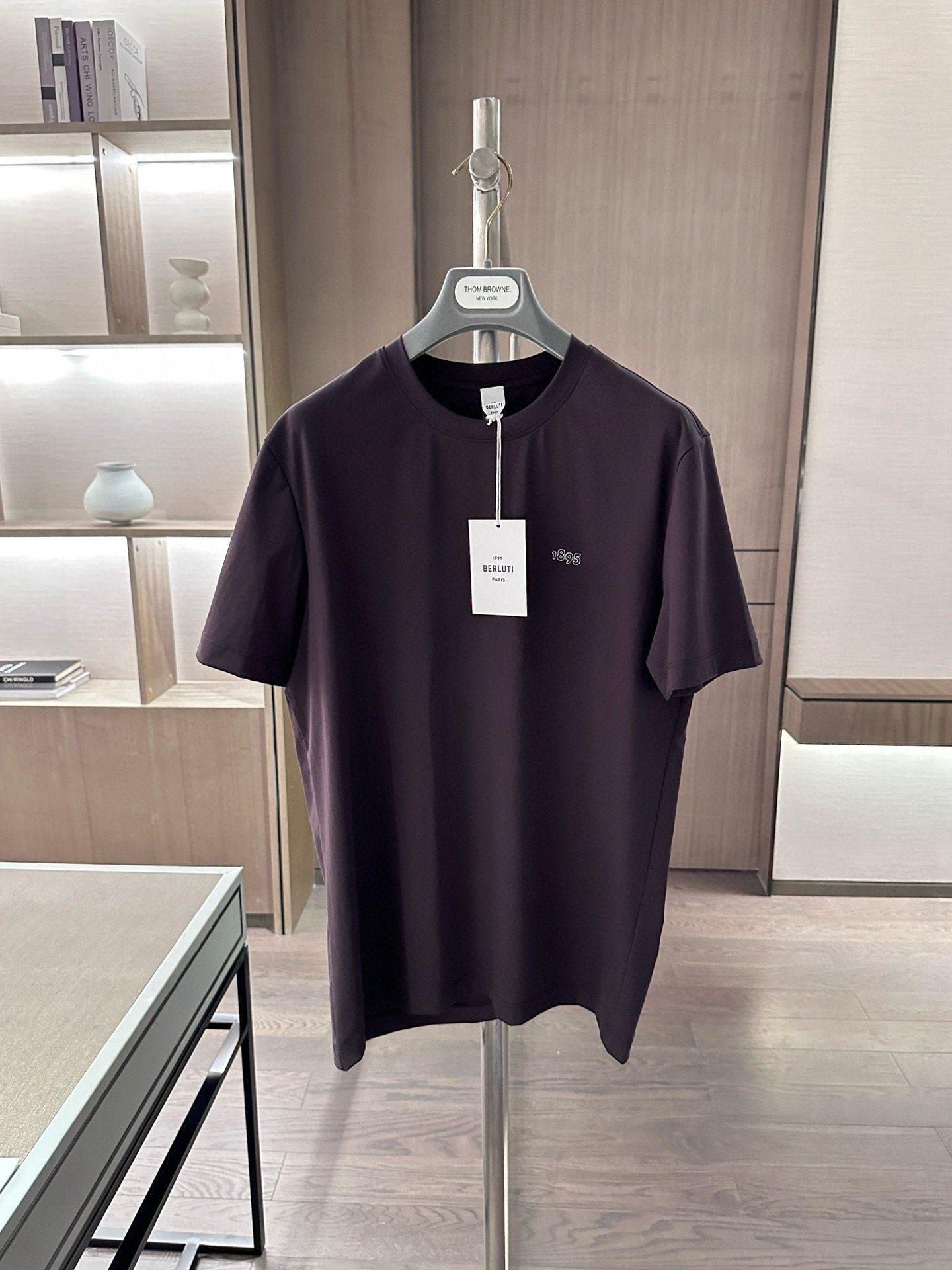 Bruti Classic Round Neck Embroidery Short Sleeve Material: Pure Cotton Applicable Season: Summer Neckline: Round Neck Sleeve Length: Short Sleeve Sleeve Type: Regular Sleeve Length of Clothing: Regular Version: Regular