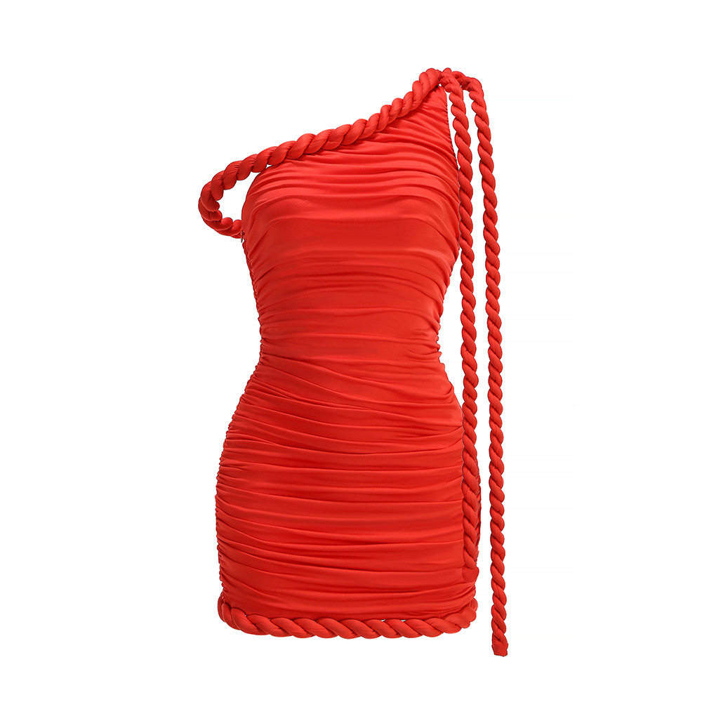 Inclined shoulder twist rope slim pleated dress