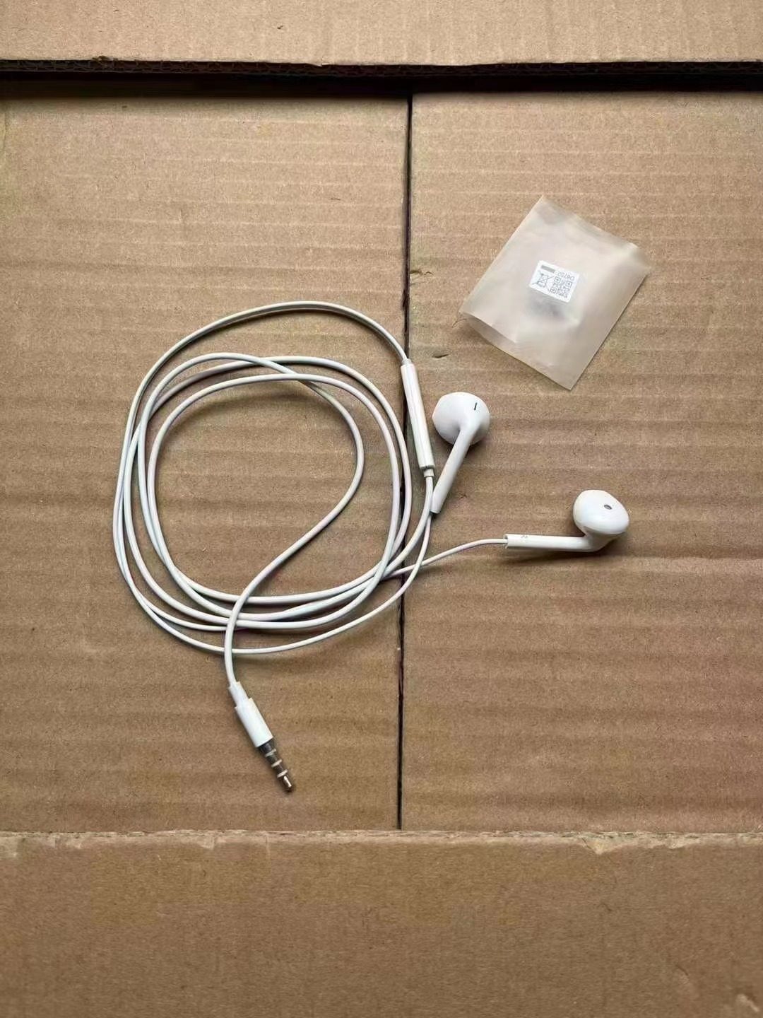 Wired 3.5mm Earphones Type 1