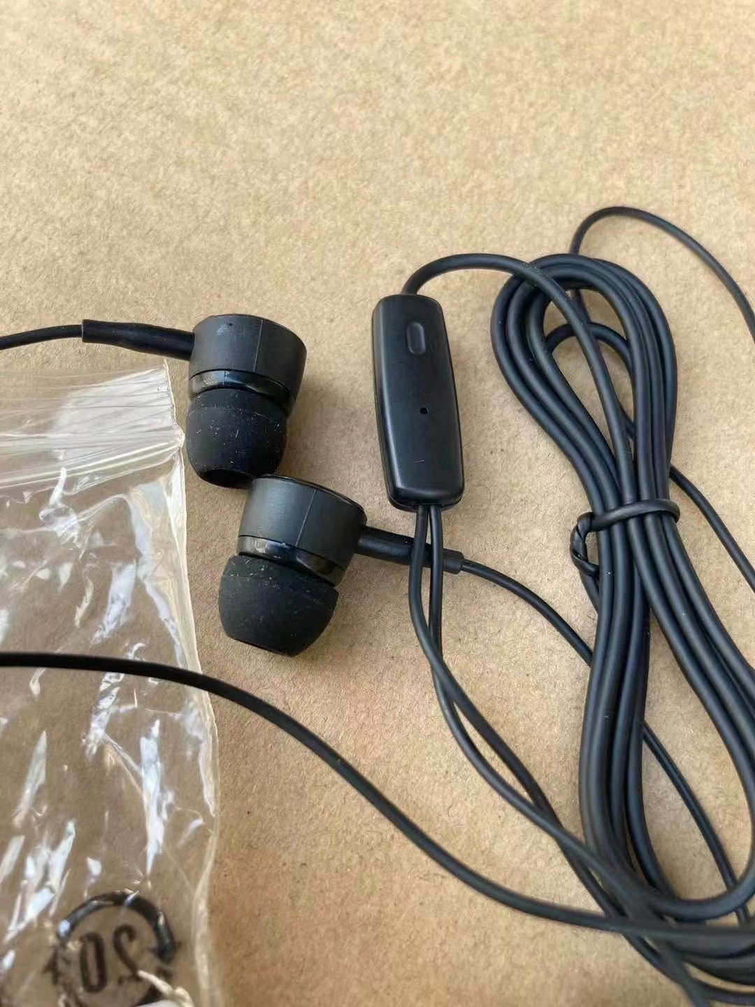 Wired 3.5mm Earphones Type 1