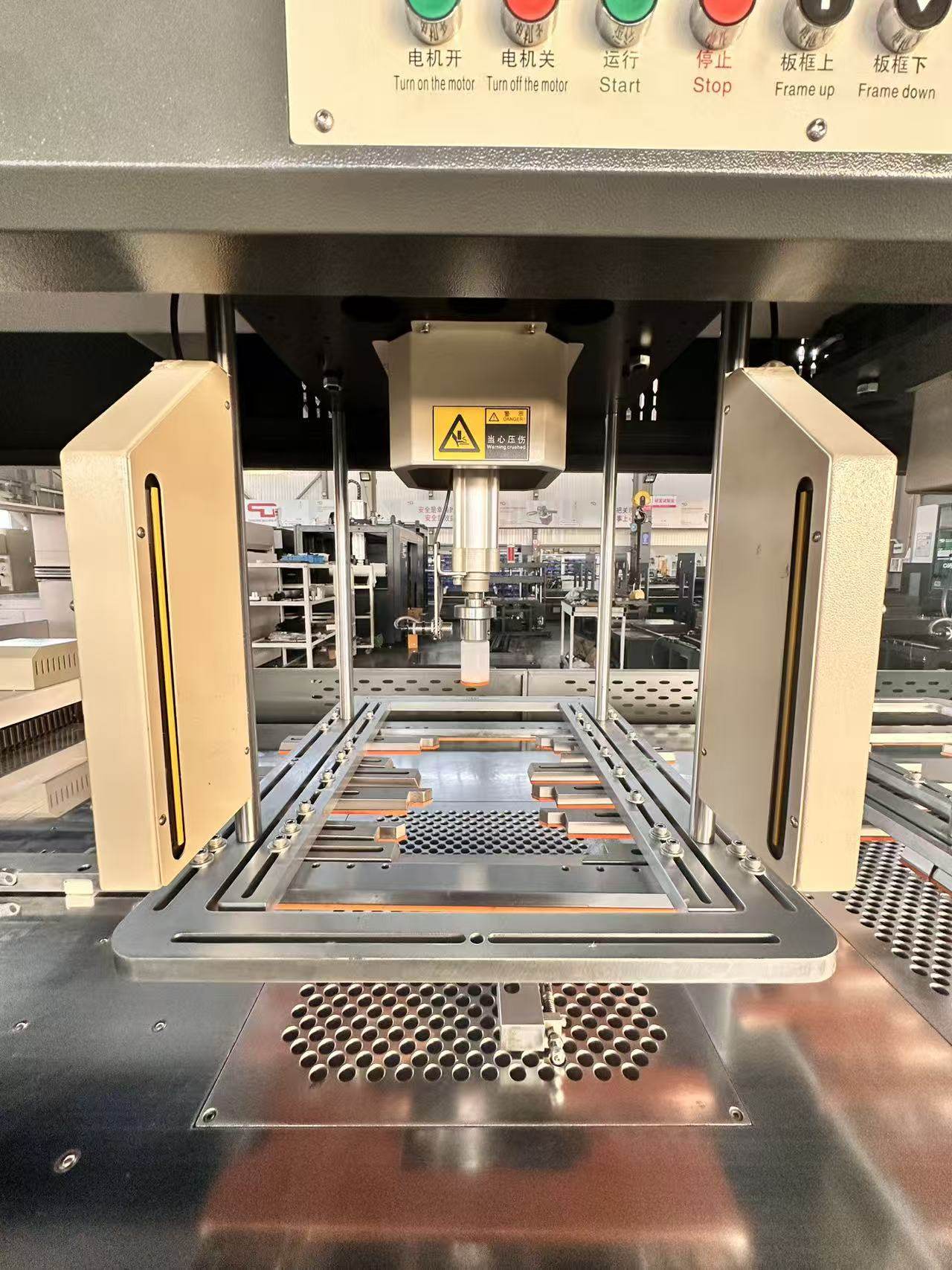 SW-1080B  Automatic Double-workstation Stripping Machine