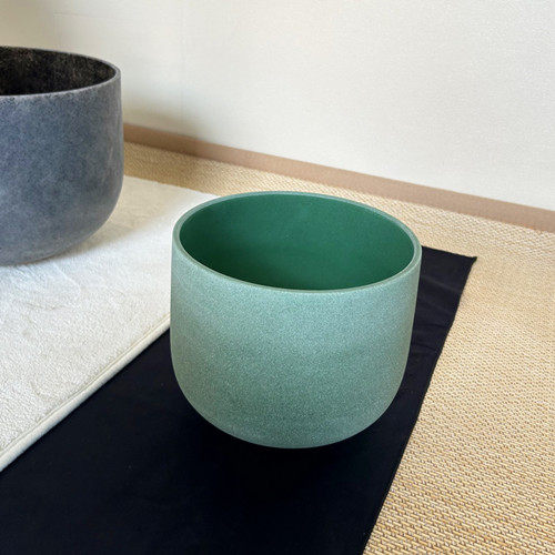 emerald gemstone singing bowl ＃YS0102