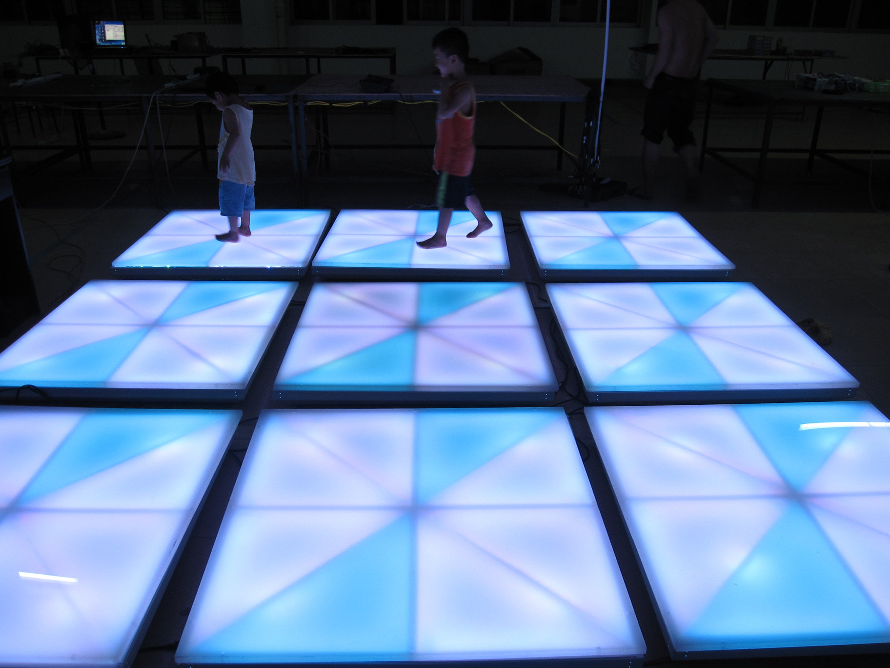 RGB led dance floor HS-LED1024