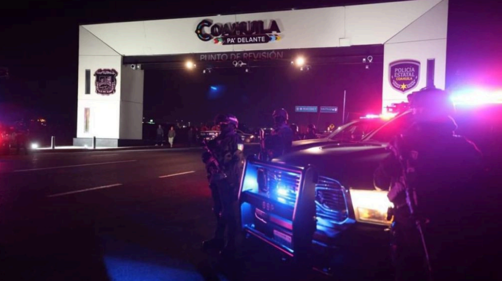 Inauguran arco de seguridad sobre la carretera Monterrey Saltillo