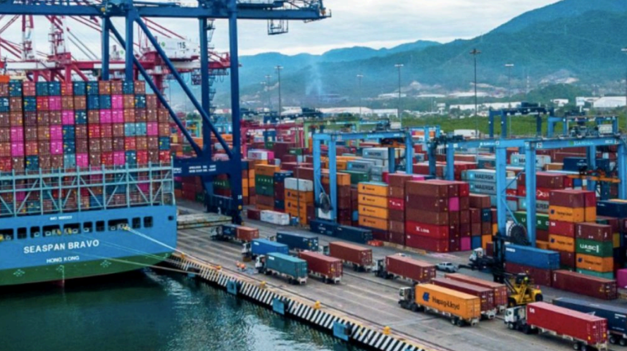 Federal government announces projects in six port areas