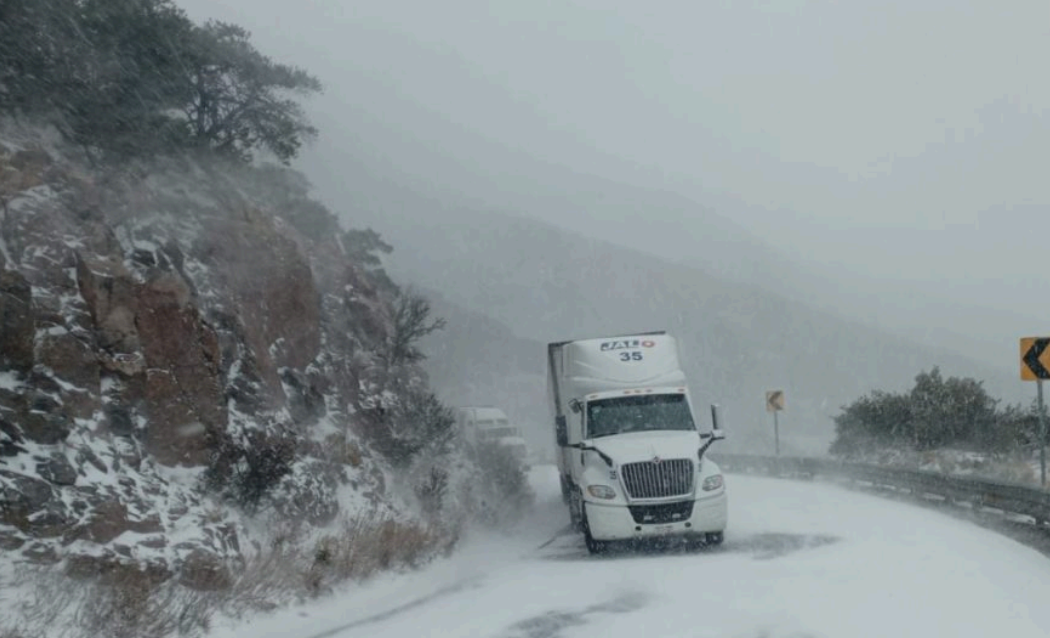 Highway sections closed in Chihuahua due to winter storm