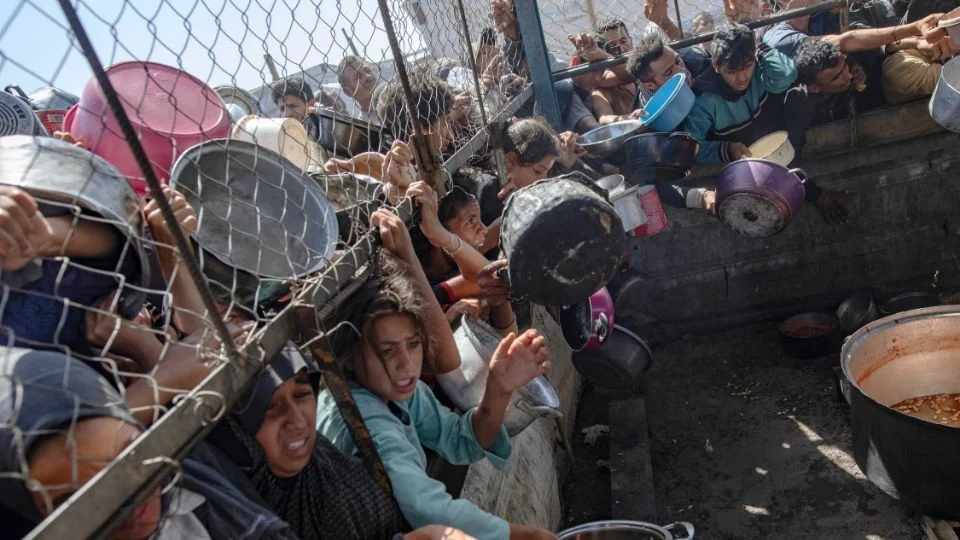 Israel orders evacuation of Gaza Strip in the face of a new offensive