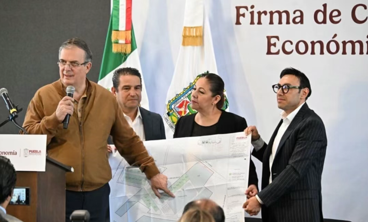 Ministro de Economía destaca posición ventajosa de México en comercio