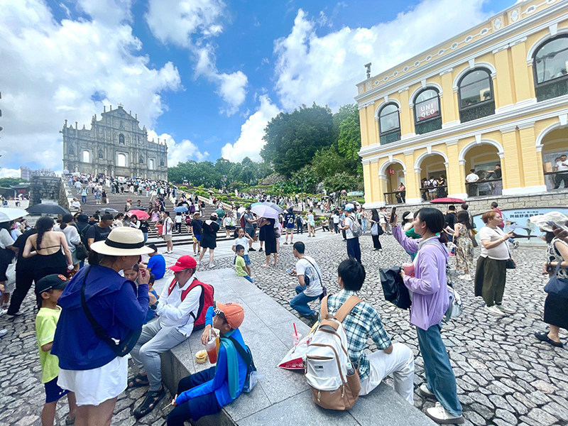 八月首周客流持續暢旺  日均十二萬回疫前水平