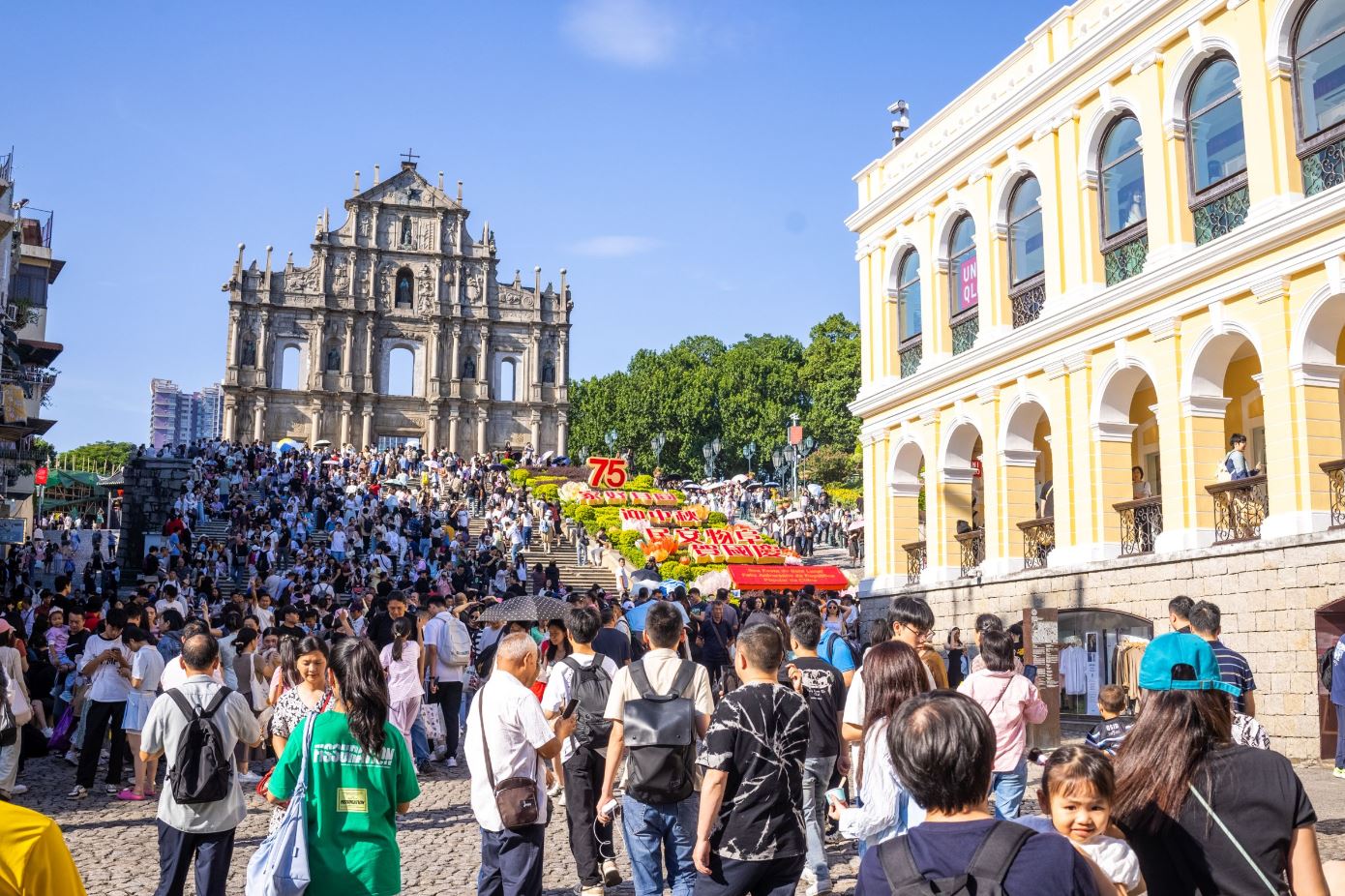 黃金週總客量近百萬  與去年同比增二成三