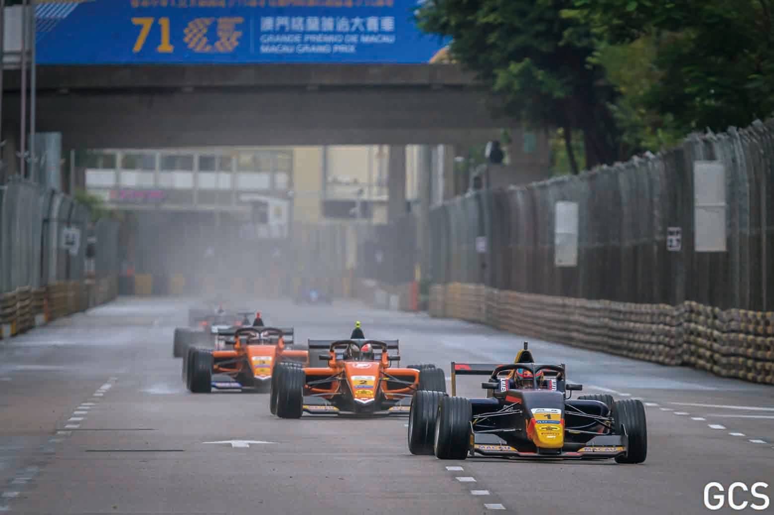 大賽車今進行正賽  FR方程GT盃選拔