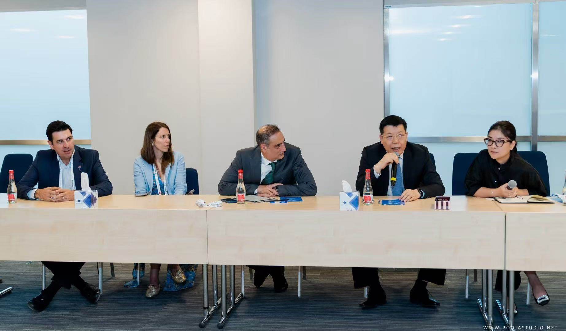 With China Eastern Airlines and Mr. Wang, General Manager of China Cargo Airlines