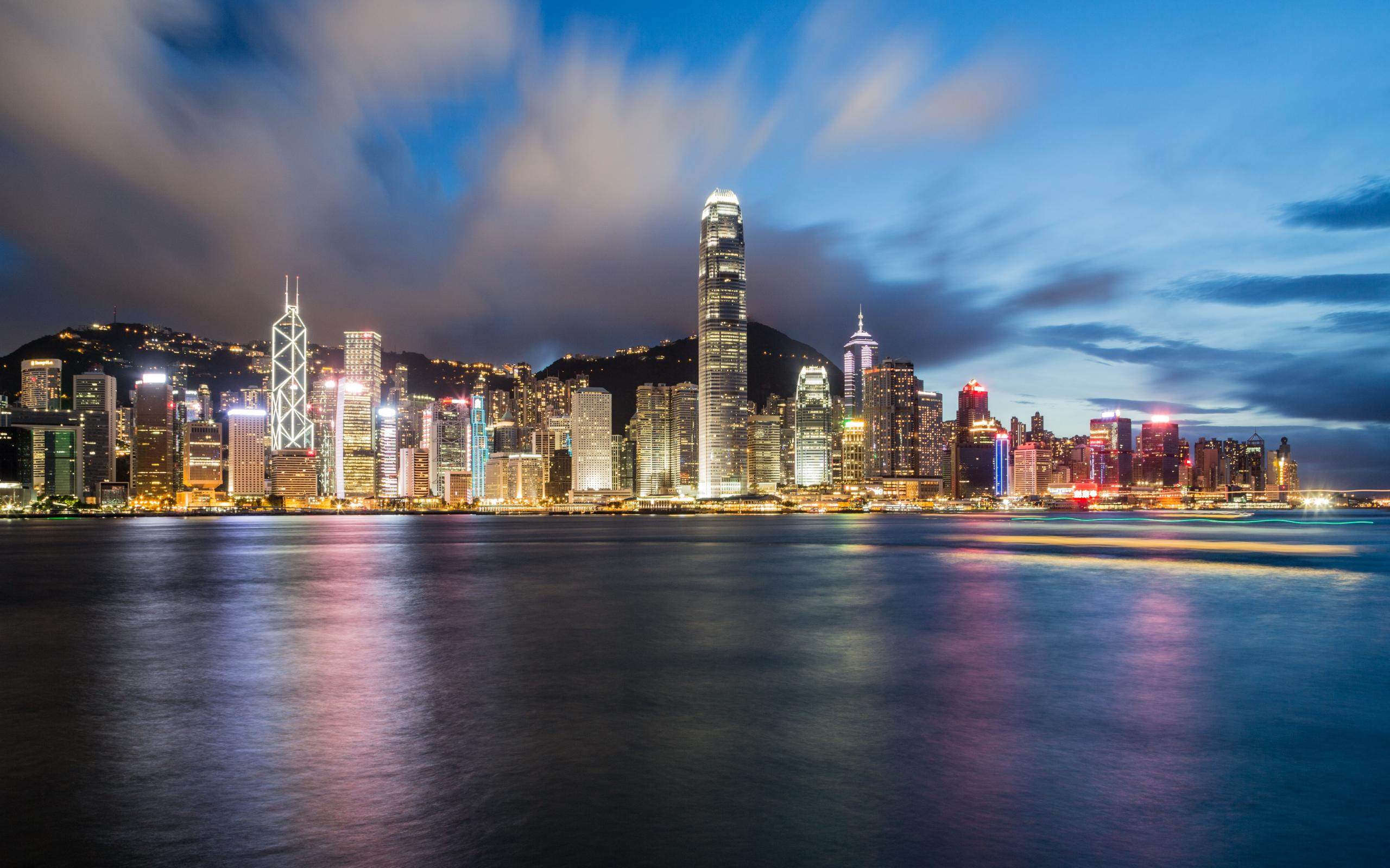 通过香港移居计划可以给我们带来什么？
