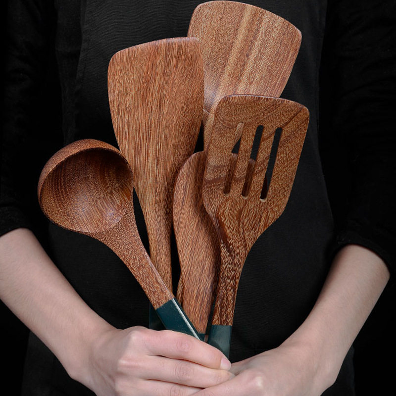 Wooden spatula set