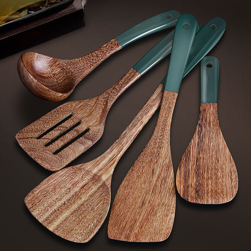 Wooden spatula set