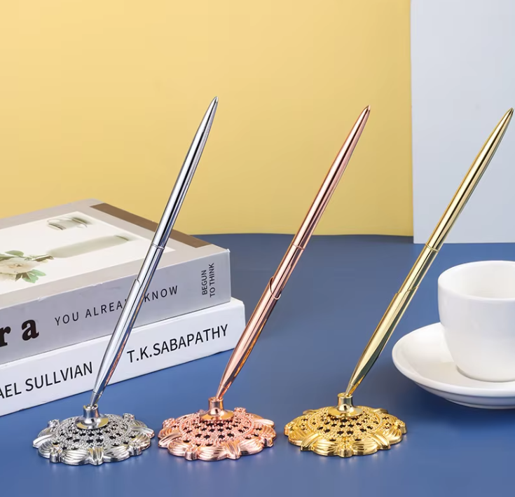Customization ballpoint pen