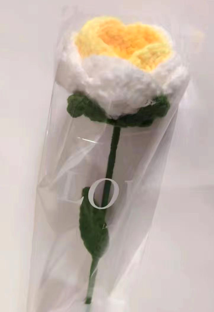 Crochet Handmade Roses For Lovers or Families Gift