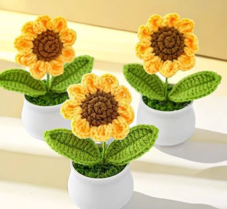 sunflower mini pot