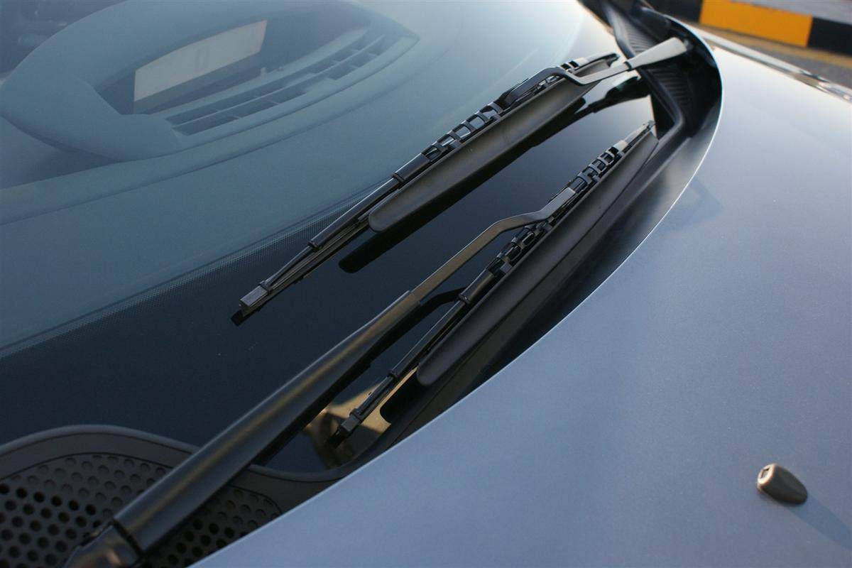 window shield wiper Natural Rubber Automotive Windshield Wipers Various Vehicle Models Compatibility