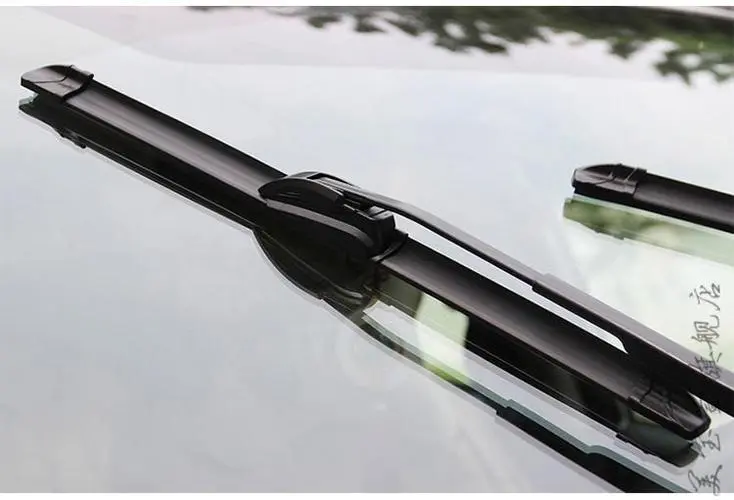 window shield wiper High Quality Hybrid Universal Car Windshield Wiper Blade Compatible for Honda Nissan Hyundai Ford Volvo VW Golf Jetta