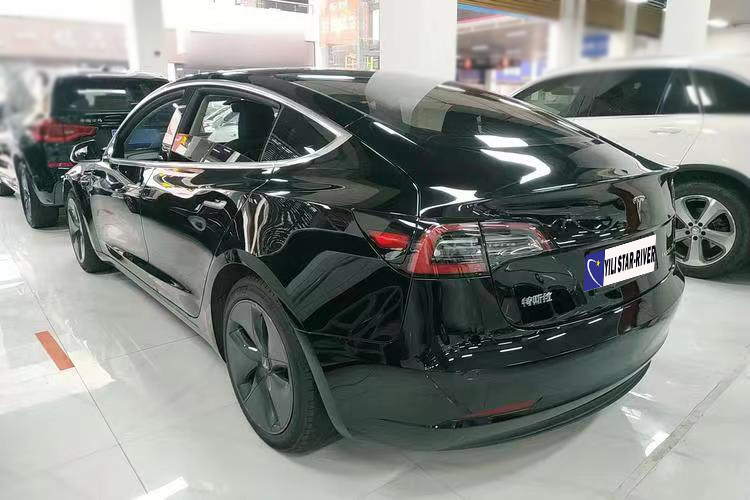 Model 3 445KM 2020