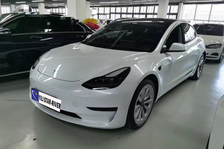 Model 3 468KM 2021