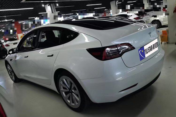 Model 3 468KM 2021