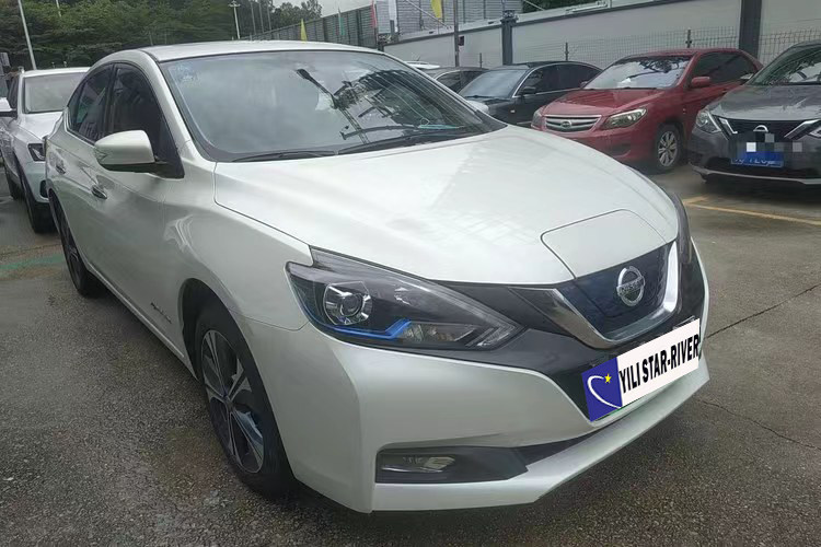 Nissan Xuan Yi pure 338KM