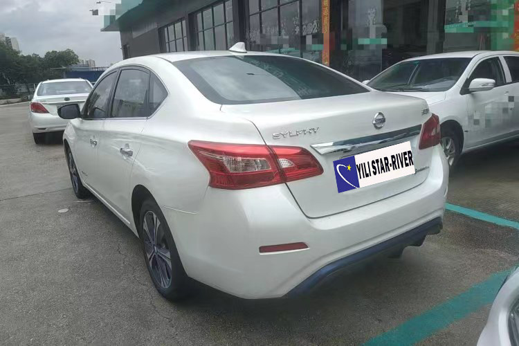 Nissan Xuan Yi pure 338KM