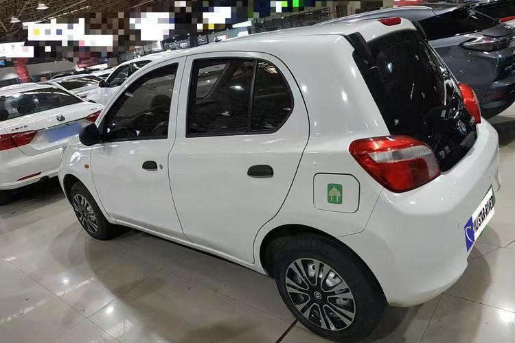 Dongfeng Junfeng ER30 255KM