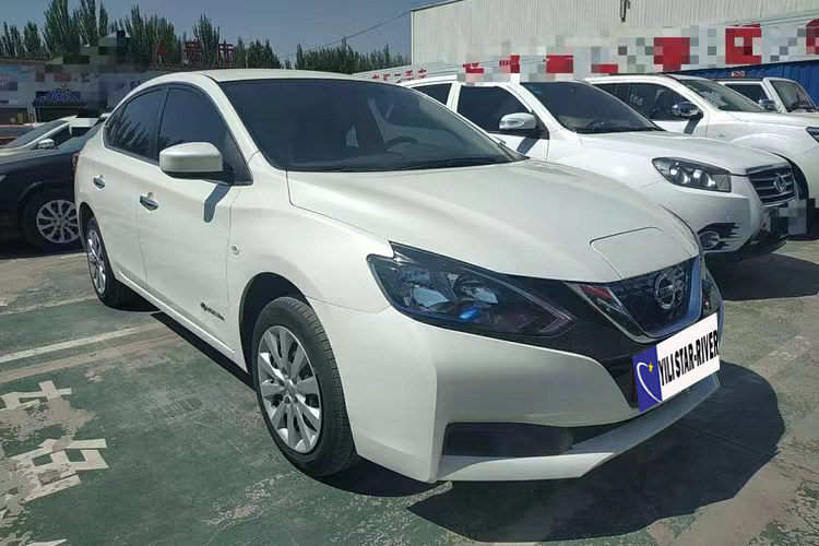 Nissan Xuan yi pure 338KM