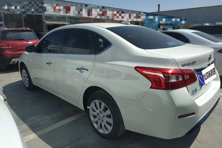 Nissan Xuan yi pure 338KM