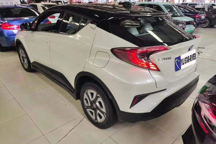 Toyota C-HR EV 400KM