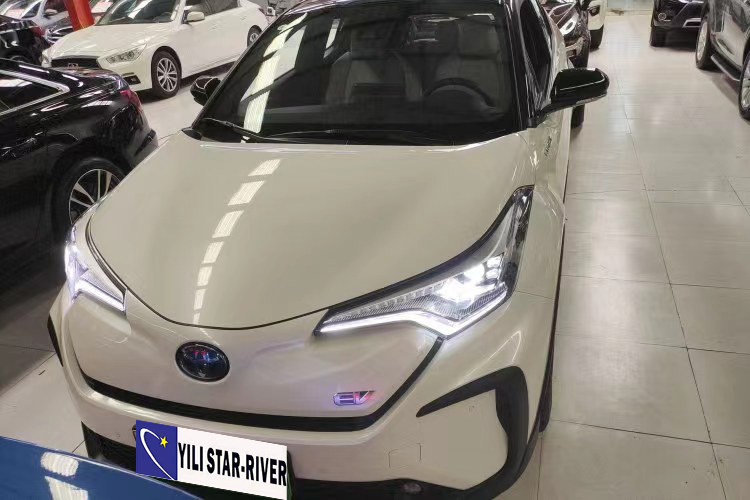 Toyota C-HR EV 400KM