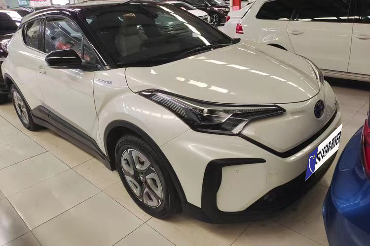 Toyota C-HR EV 400KM