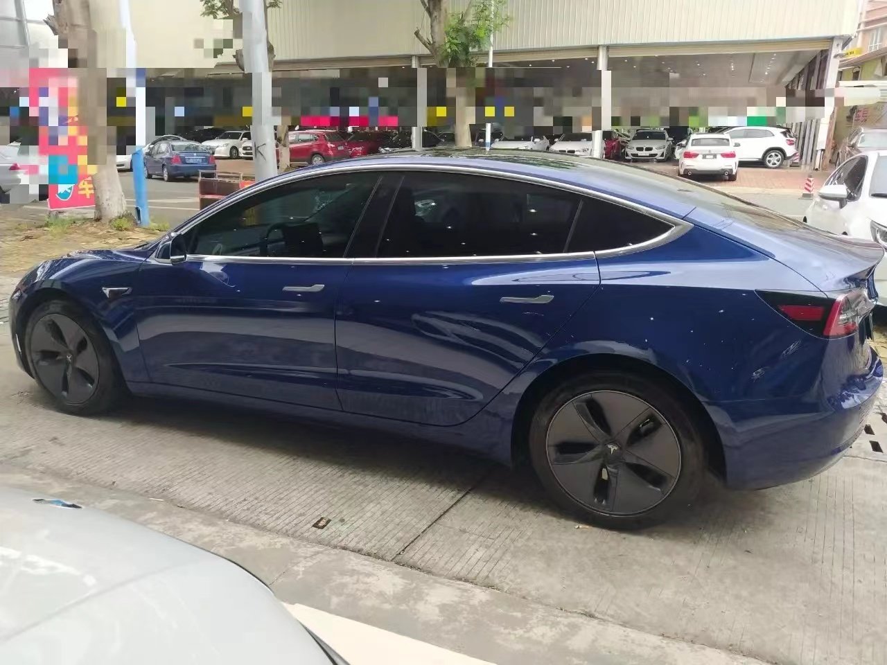 Tesla Model 3 468KM