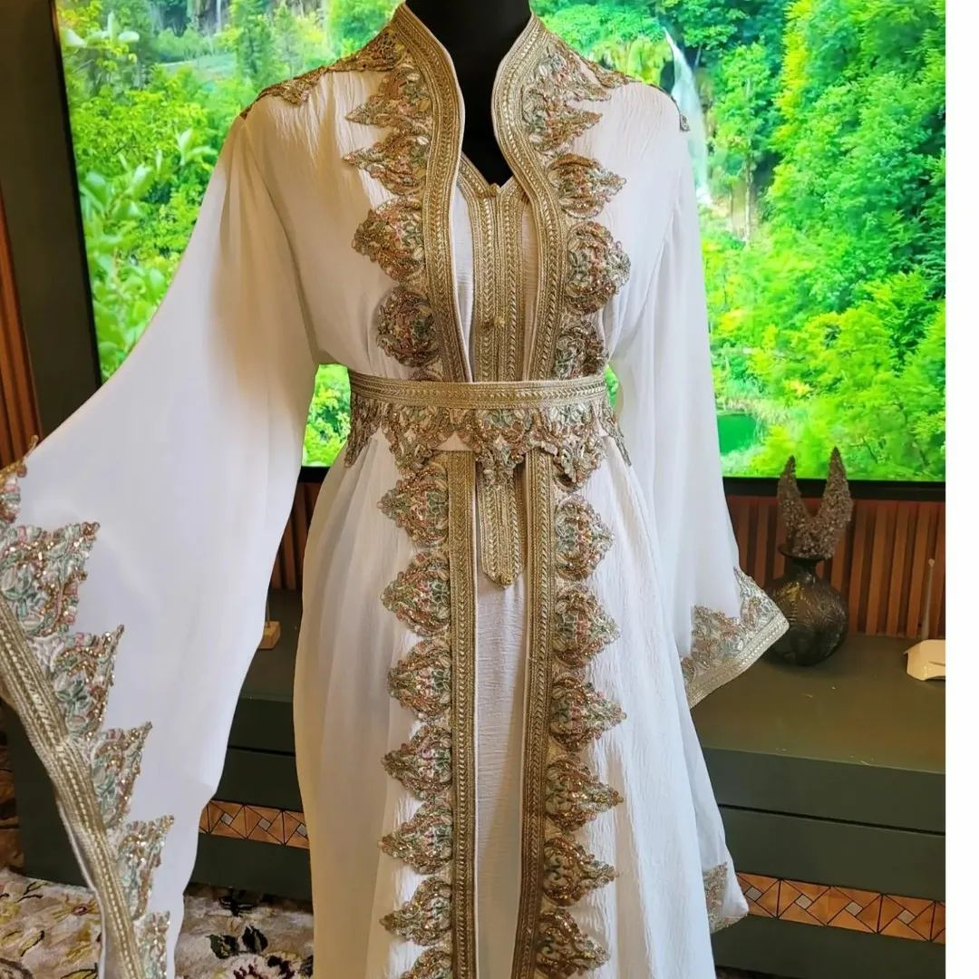 ABAYA