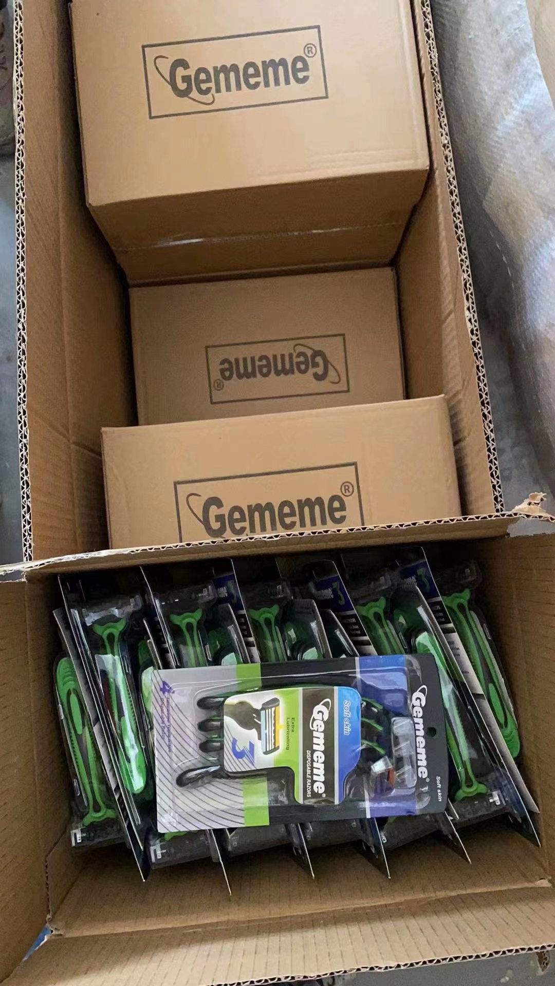 d9908107-b576-478f-925b-032110e8b527