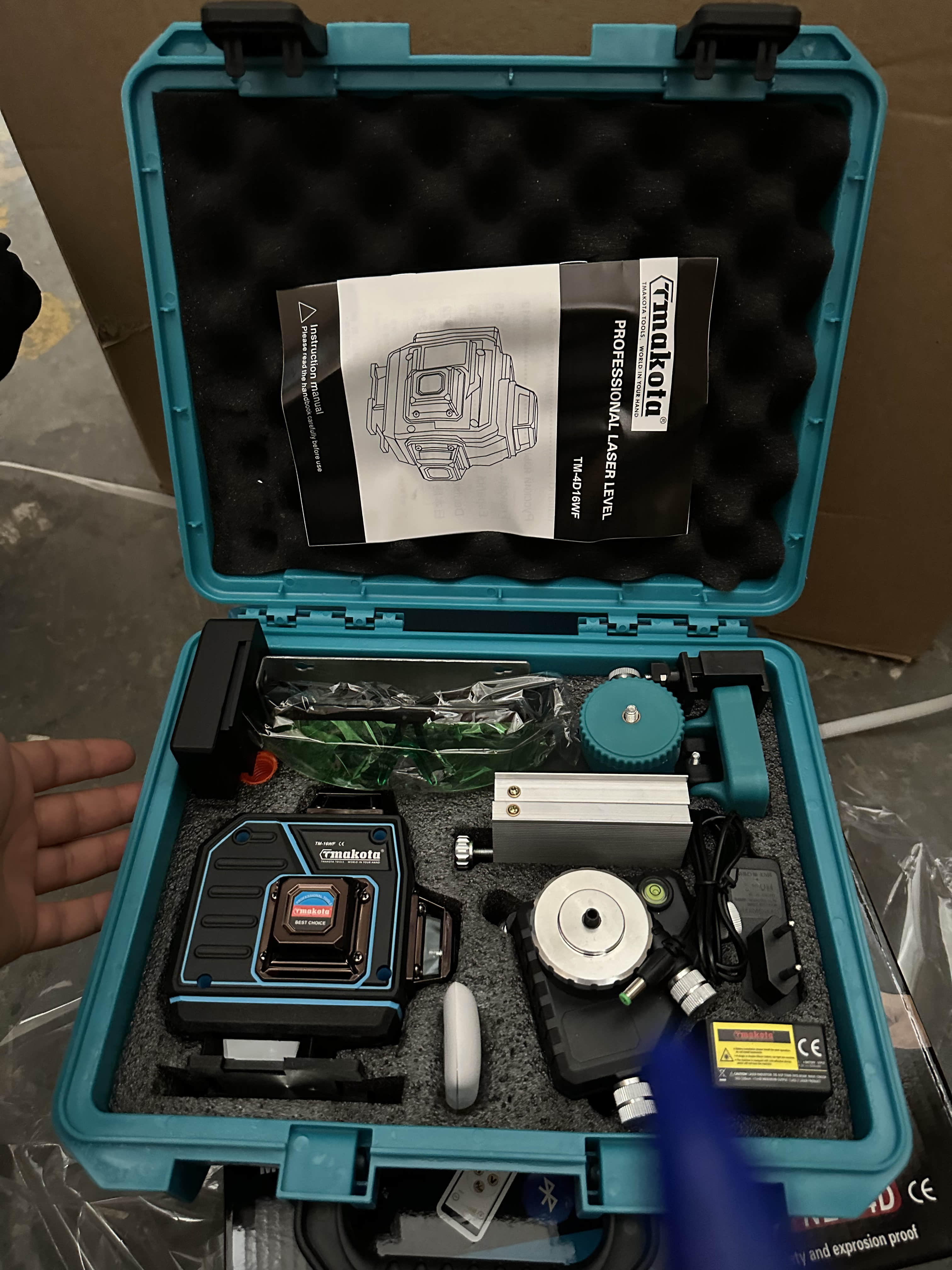 d3126eca-4006-4016-8c6d-2e8343a644a4