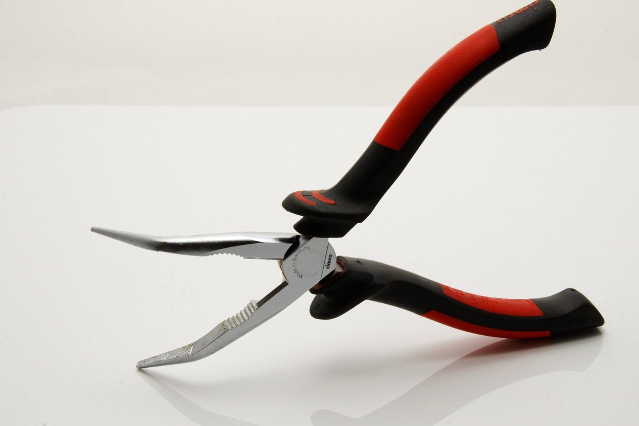 Needle Nose Pliers 45°