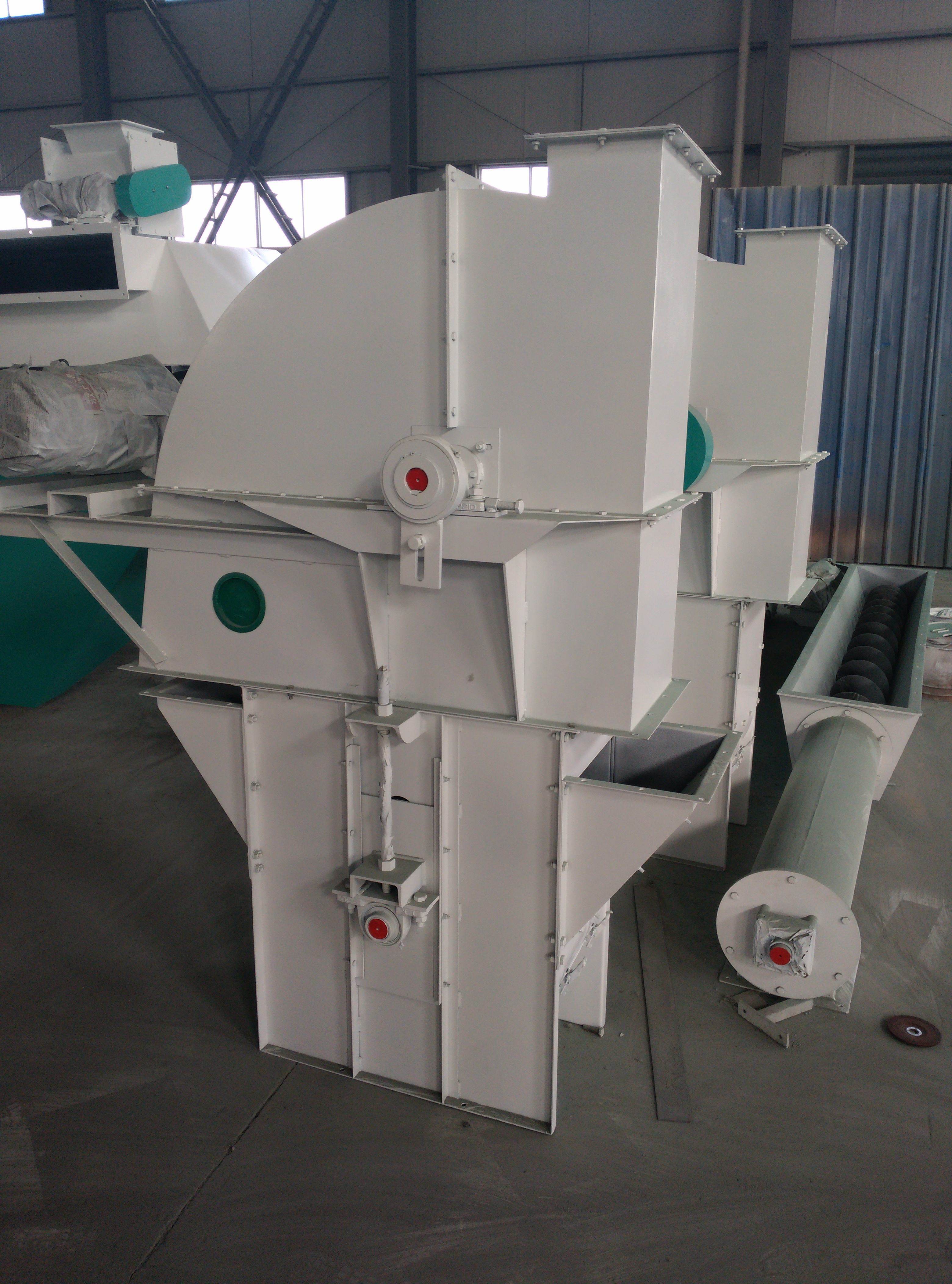 BELT CONVEYOR, BELT BUCKLE MACHINE, MIXER, CRUSHER, CONVEY MACHINE AND SPARE PARTS