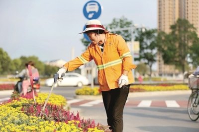 智能电子工牌 外勤管理智慧升级