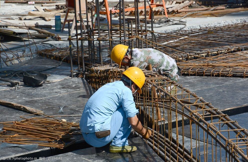 安全帽定位器 精准定位护安全