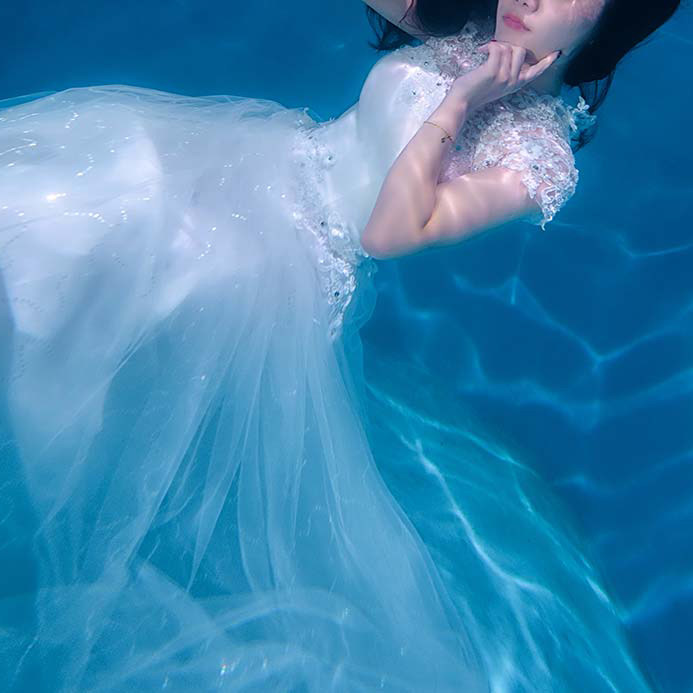 Wedding in the water beautiful shooting