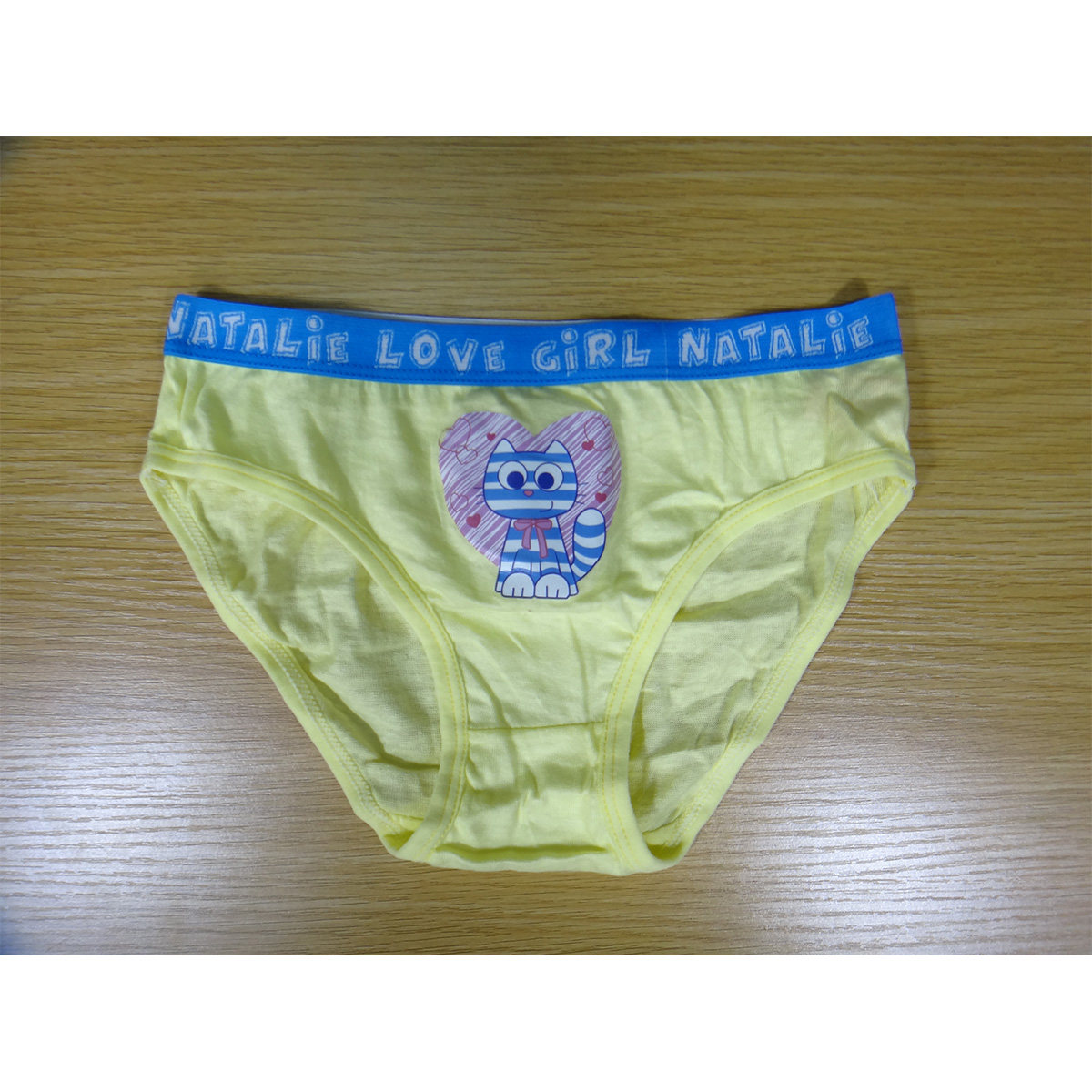 Girl's briefs G566