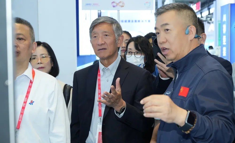 哈工天愈机器人集团参加第93届中国国际医疗器械（春季）博览会